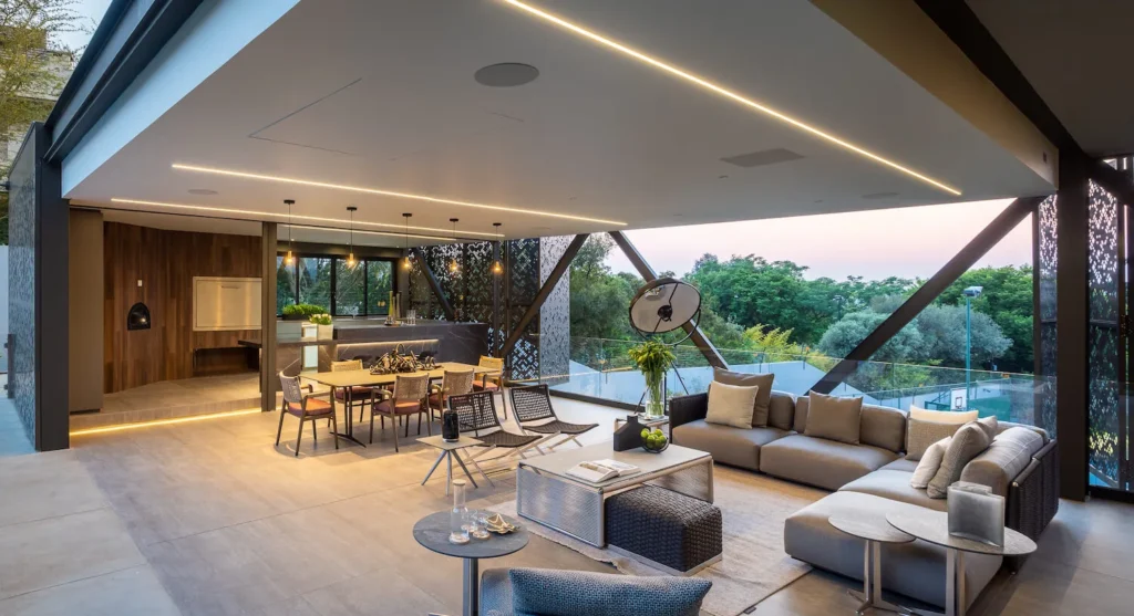 Icon Hotel · The Grid Reimagined